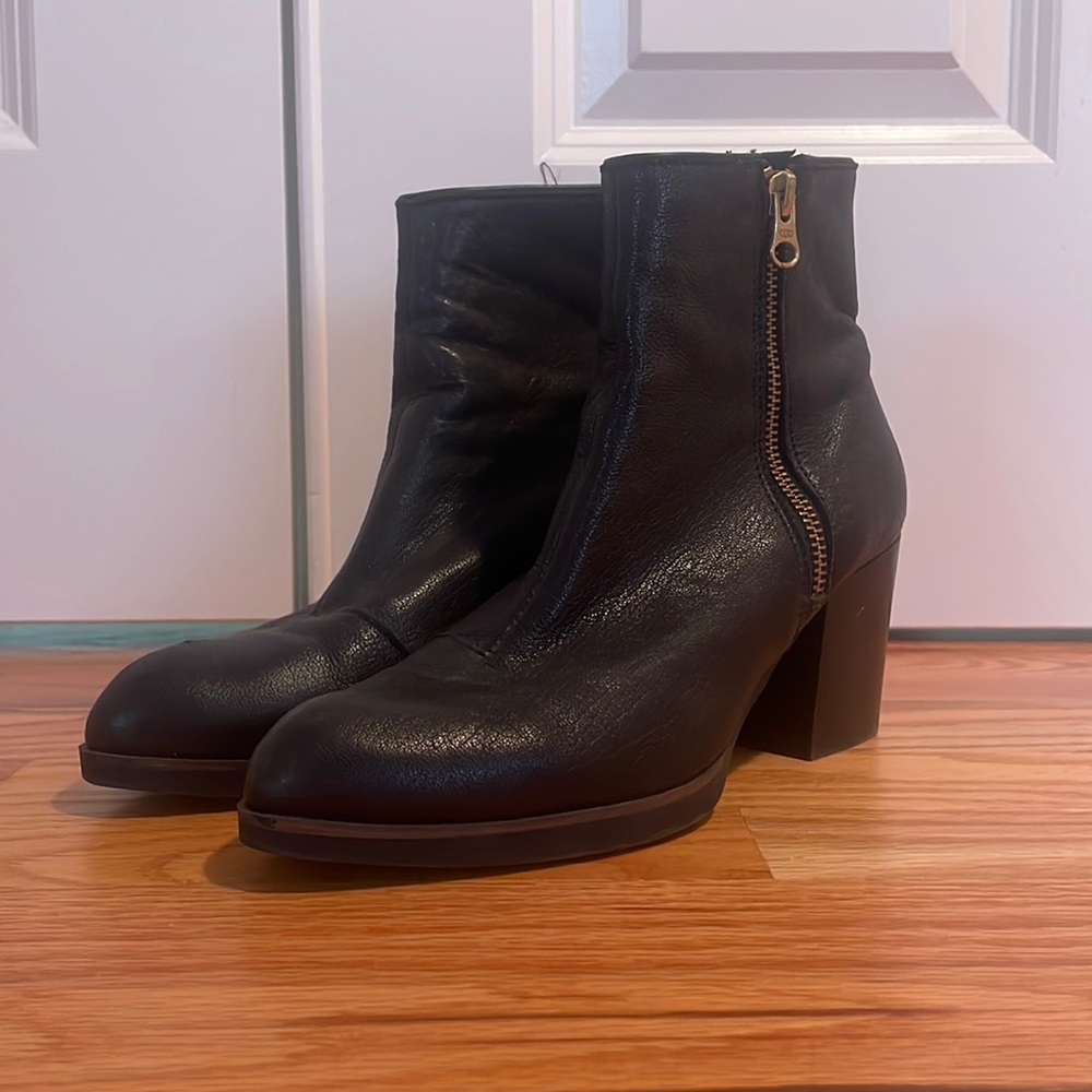 Eric Michael Genuine Leather Black Ankle Boots
